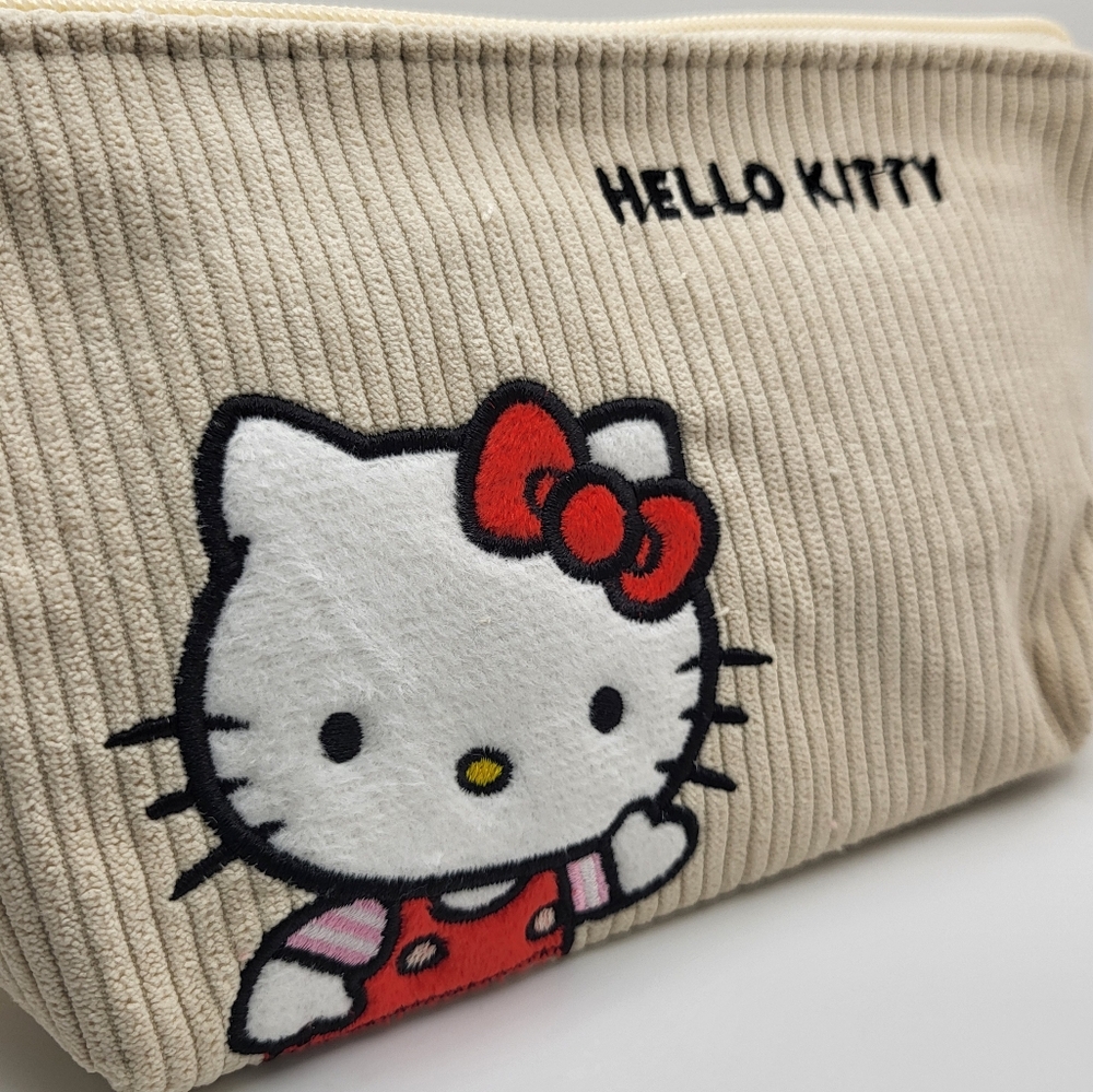 HELLO KITTY Corduroy Makeup Toiletry Bag NEW - Picture 2 of 8